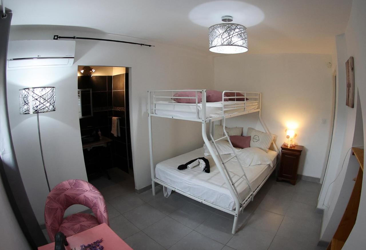 Domaine Adimar Hotel Bagnols-sur-Cèze Esterno foto